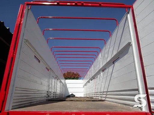 Reconstrucción de semirremolque jaula, terminado — Talleres Saucedo, Uruapan, Michoacán