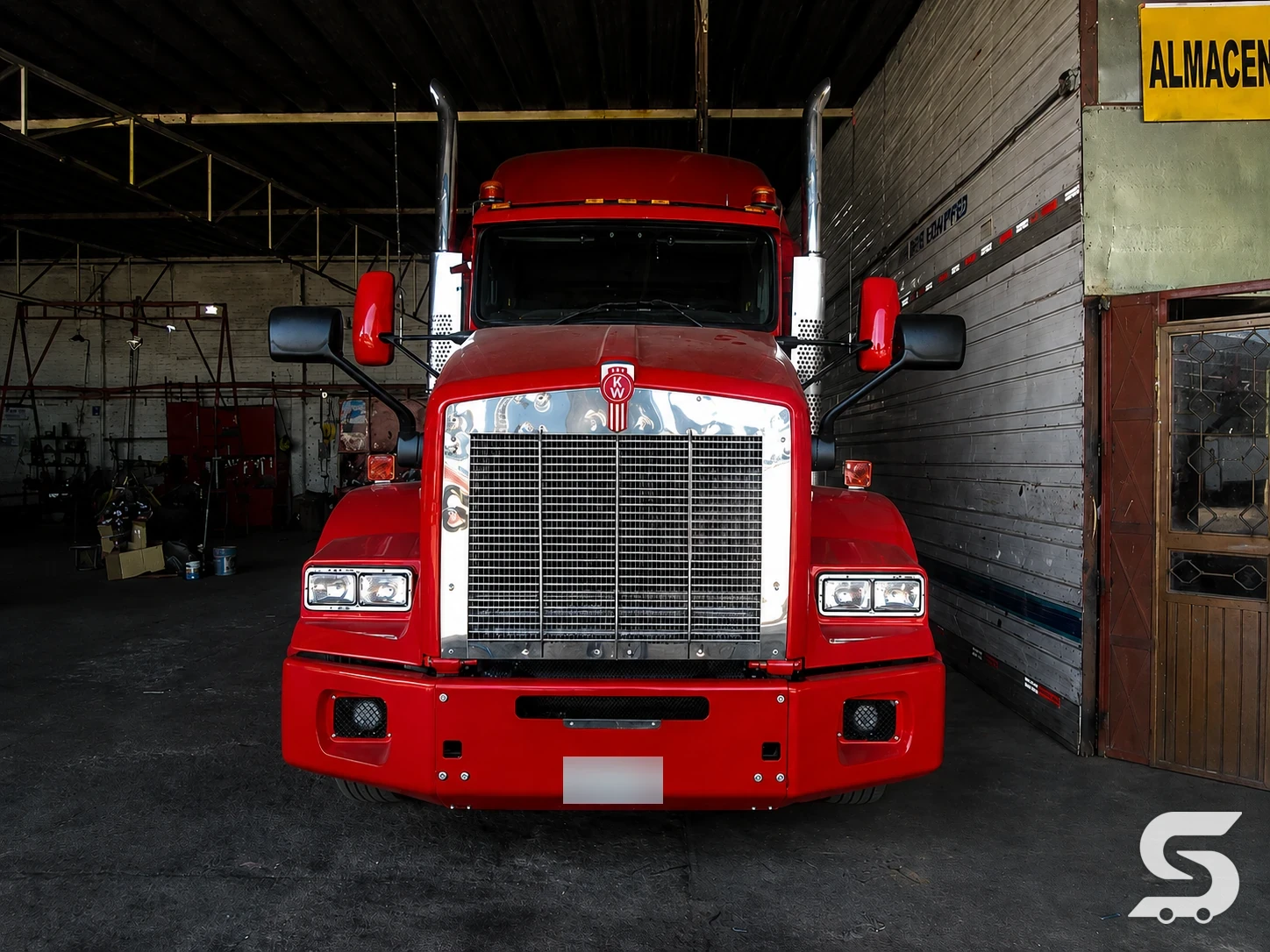 Kenworth T800 reconstruido y terminado en Talleres Saucedo, Uruapan